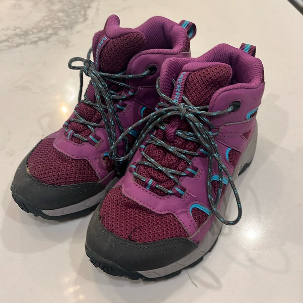 Merrell Kid's Oakcreek Mid Lace Waterproof Hiking Boot - Sz 13.5 (little kids)
